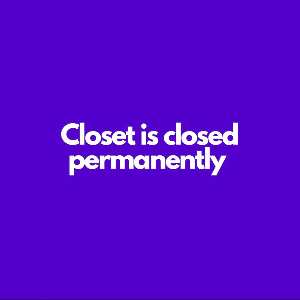 Entire closet is closed